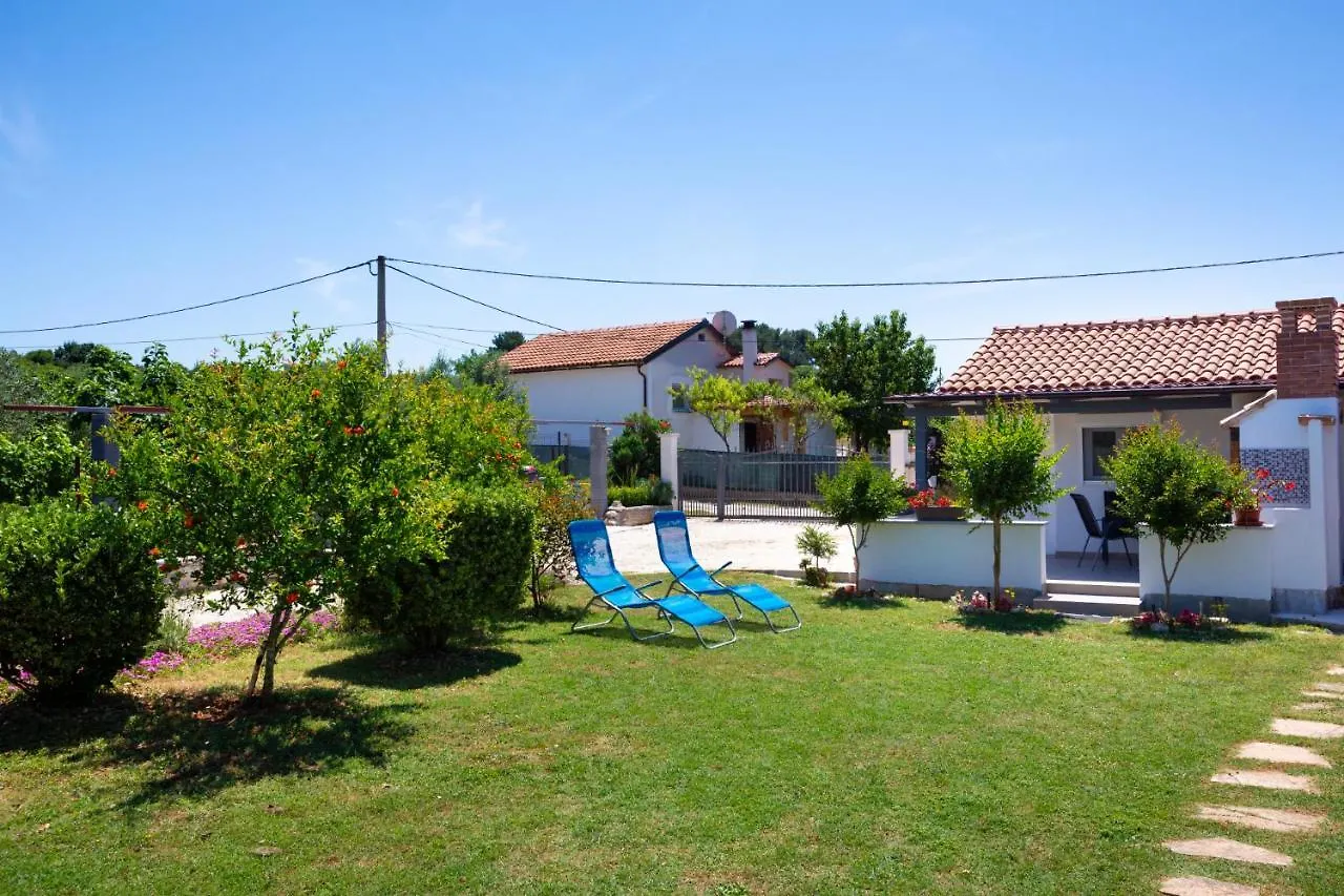 Ankica Sikici Villa Pula